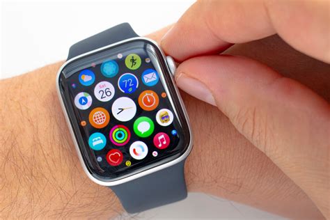 Compatibility of Apple Watch with Android Operating System