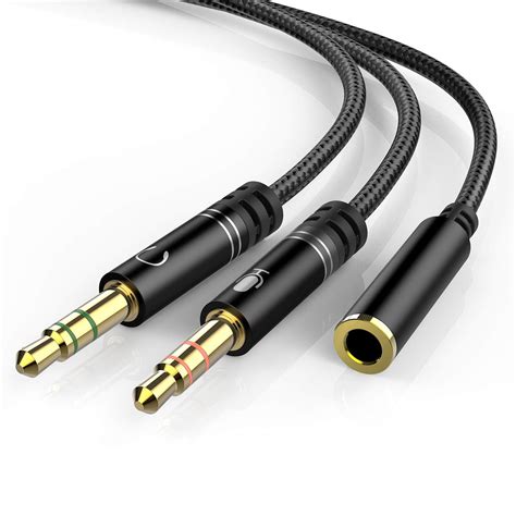 Connecting Multiple Headphones to a Laptop with Splitter Cables