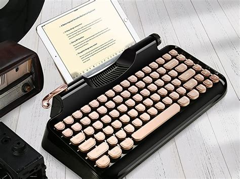 Connecting a Bluetooth Typewriter to Your Tablet