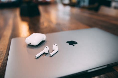 Connecting an Additional Set of AirPods to Your Mac: The Hassle-free Method