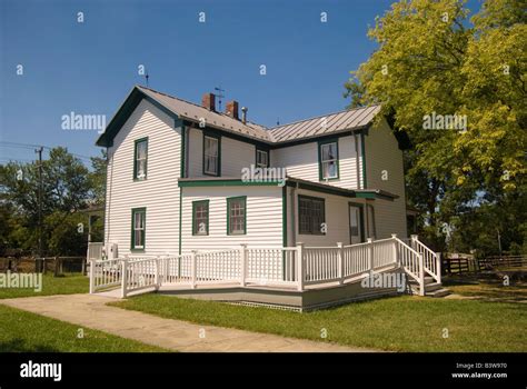 Connecting with the Past: Creating Memories in a Historic Rural Home