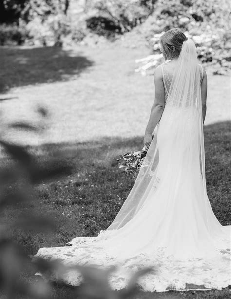 Creating Lasting Memories: Capturing the Perfect Bridal Moments