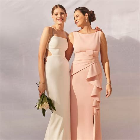 DIY Tips to Add a Personal Touch to Pink Dresses: Creating the Perfect Ensemble