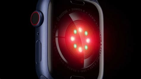 Decoding the Symbolic Red Illumination on Apple's Innovative Timepiece