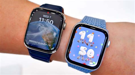 Design and Display: Apple Watch SE vs Apple Watch 8