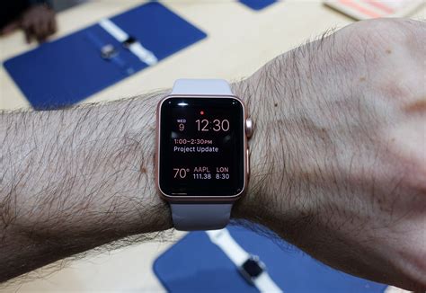 Discovering the new level of personalization for your Apple wearable