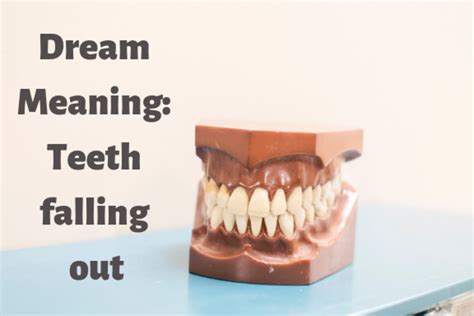 Dream Symbols: Exploring the Meaning of Tooth Loss in Dreams