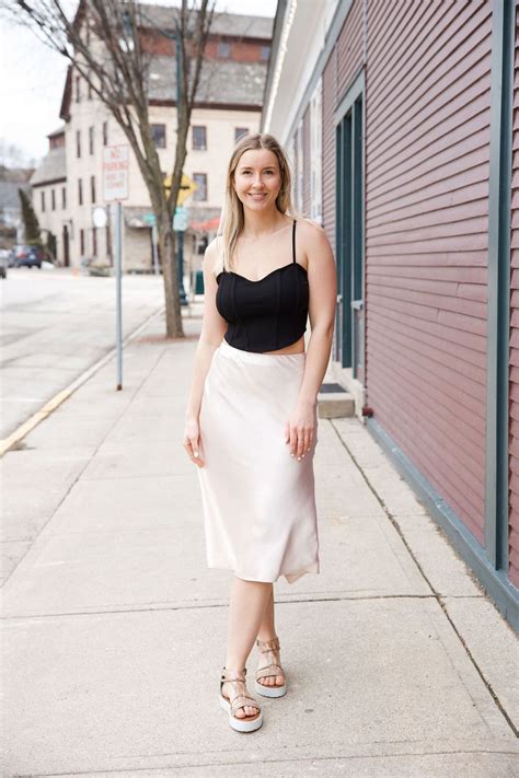 Dressing Up or Dressing Down: Versatility of Extended Skirts