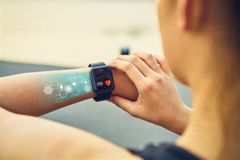 Effortlessly Connect and Enable Smooth Communication Between Your Mobile Device and Smart Wearable