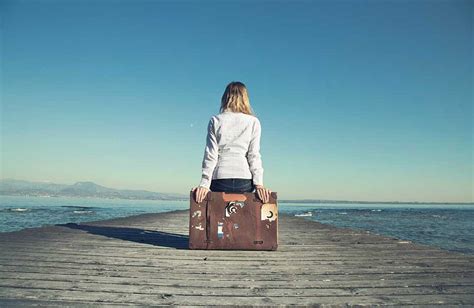 Emotional Baggage: Exploring the Link Between Dreams and Personal Experiences