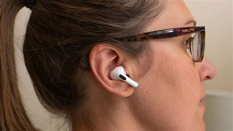 Enhance Your Listening Experience: Personalizing Your Apple Headphones