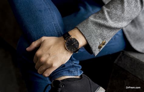 Enhance Your Style: Choosing Backgrounds that Complement Your Watch Strap