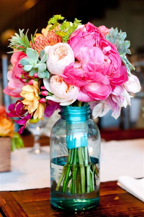 Expert Tips on Preserving the Freshness and Durability of Your Floral Arrangement