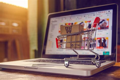 Exploring Online Retailers and Authorized Sellers