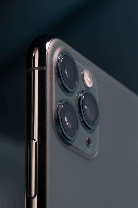 Exploring the Advanced Camera Capabilities of the iPhone 11 Pro Max