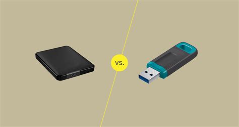 Exploring the Difference Between External and Internal Flash Drives