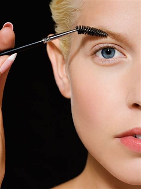 Exploring the Unexpected: Unconventional Uses for White Mascara