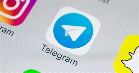 Exploring the fun and expressive features of Telegram while using it on your wrist