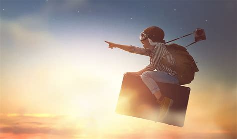 Flying Dreams: The Symbolism and Meaning Behind Soaring in our Sleep