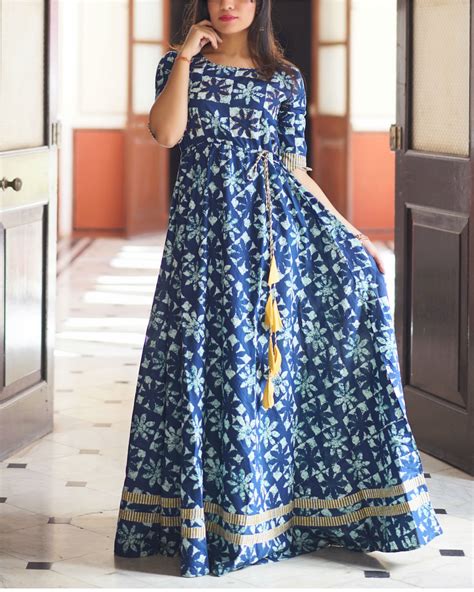 Frequently Asked Questions about Dreambook Indigo Gown