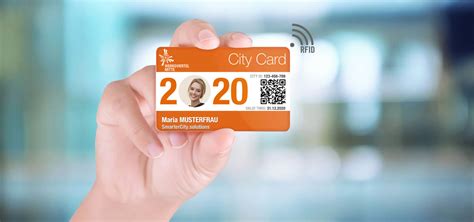 How to Access the Integrated Smart City Card on Your Apple Device