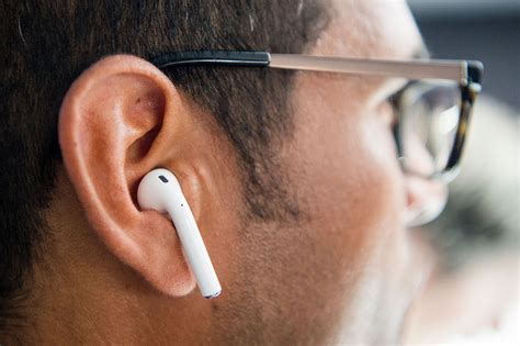 Listening to audio from Apple Watch on AirPods