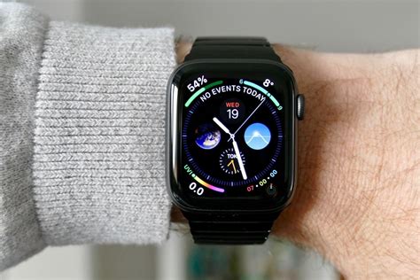 Managing Watch Faces on Your Apple Watch