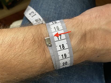 Measuring Your Wrist for Apple Watch Sizing