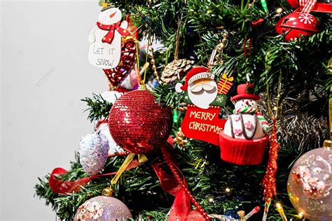 Ornamentation Galore: Unique Decorations Adorn the Festive Pine