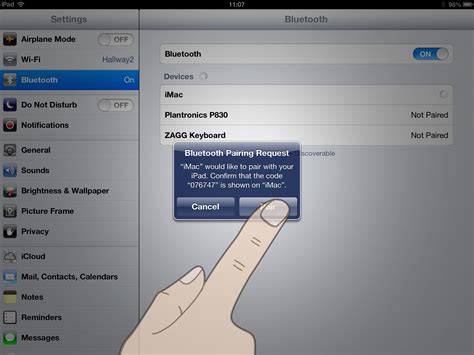 Pair Your iPad with a Mobile Device via Bluetooth