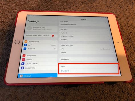 Powering off your iPad Pro using the Control Center