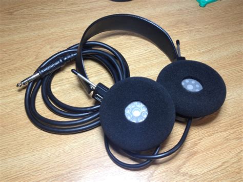 Preparing the Headphones for Modification