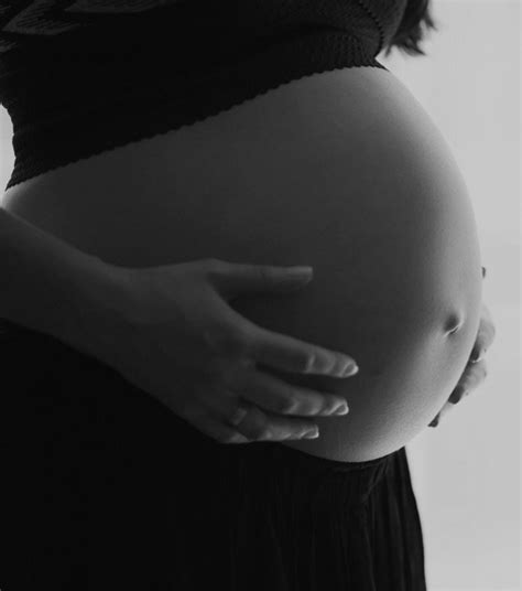 Psychological Implications: Uncovering the Depths of Our Subconscious through Pregnancy Dreams