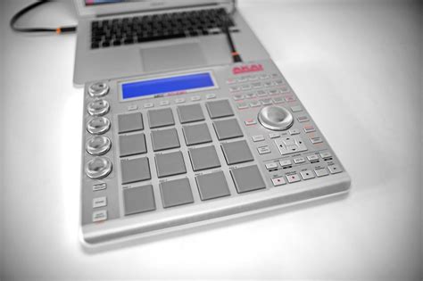 Reviewing the Best Music Production Controller (MPC) Applications for Your Smartwatch and Their Outstanding Features