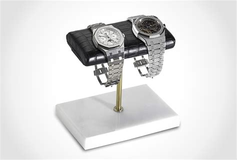 Save your personalized timepiece display for effortless viewing