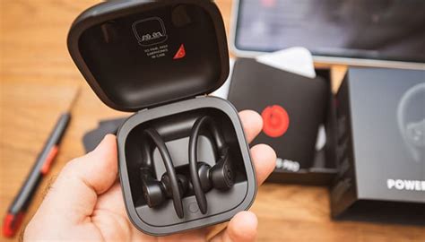 Selecting Your Headphones from the Available Devices List