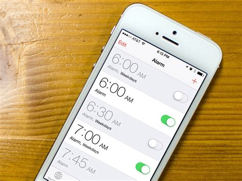 Setting up the Time Display on Your iPhone: A Detailed Walkthrough