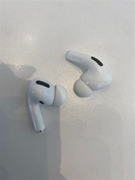 Sound Quality and Performance: Assessing the Authenticity of Your AirPods Pro