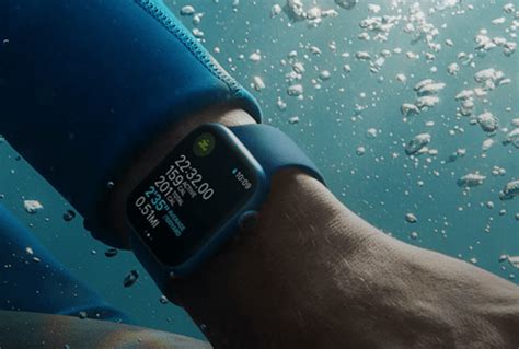 Swimming with Confidence: Exploring the Water Resistance of the Apple Watch SE
