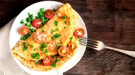 The Nutritional Value of the Giant Omelette: Is It Healthy or Indulgent?