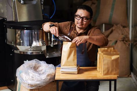 The Science Behind Coffee Packaging: Oxygen and Freshness