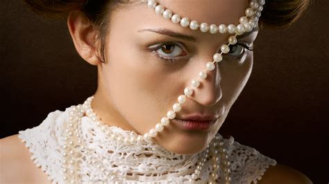 The Significance of Pearls in Fashion and Jewelry over Centuries