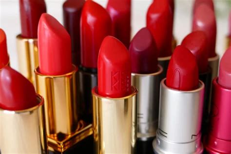 The Symbolic Power of Scarlet Lipstick: Unleashing Inner Strength and Feminine Charm