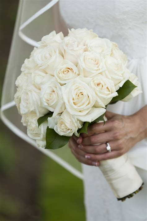 The White Rose's Role in Bridal Bouquets: Exemplifying Flawlessness