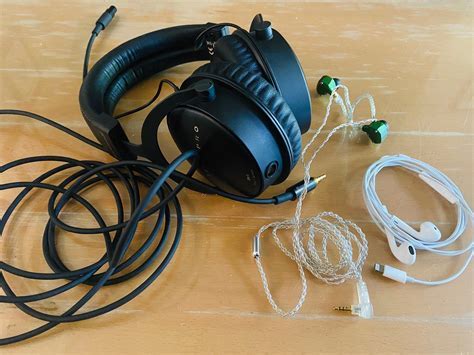 Tips for Maintaining the Headset and Cable in Optimal Condition