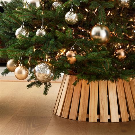 Tree Skirts and Tree Collars: Stylish Finishing Touches