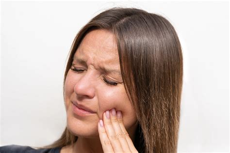 Troubled by a Toothache: What Leads to Dental Pain, Signs, and Medical Solutions