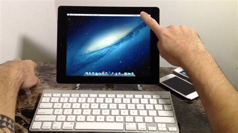 Turning Your iPad into a Mesmerizing Marvel: Illuminating the Iconic Apple Symbol