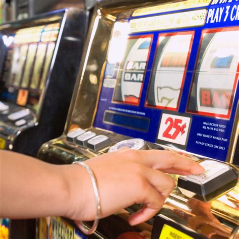 Understanding the Intricacies of Slot Machine Addiction