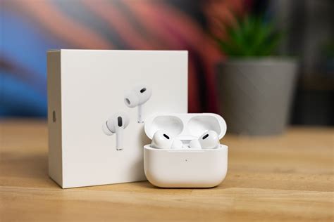 Understanding the Technology Behind Eliminating Unwanted Background Sounds in AirPods Pro